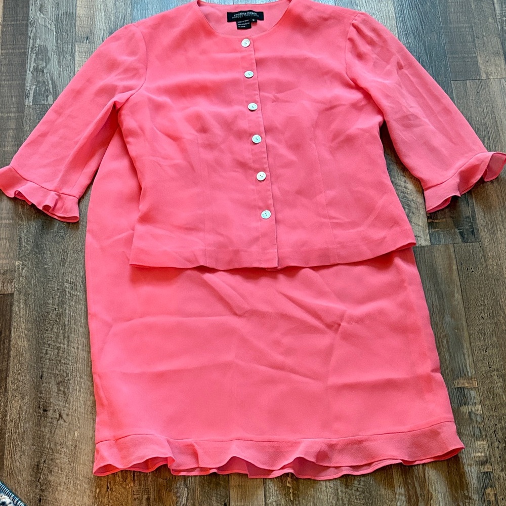 Chic Coral Women's Skirt Set